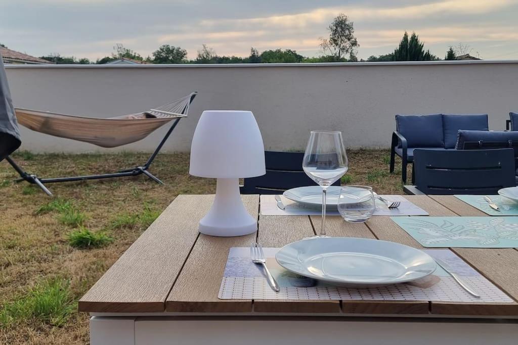 Maison Au Calme Entre Collegues Ou Famille - La Boheme - Saint-Seurin-sur-l'Isle 외부 사진