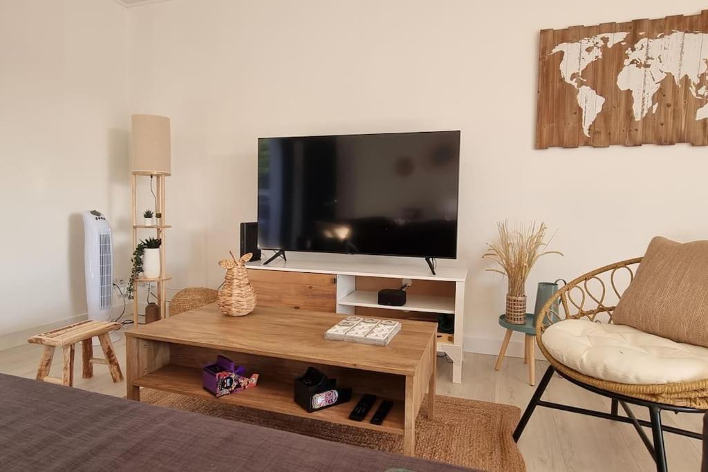 Maison Au Calme Entre Collegues Ou Famille - La Boheme - Saint-Seurin-sur-l'Isle 외부 사진